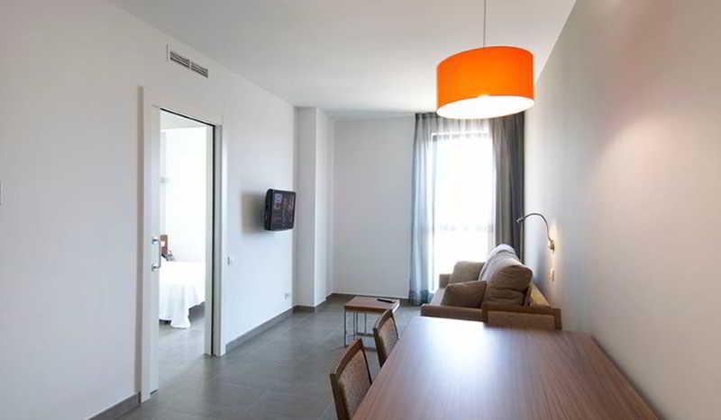 אפרטהוטל הוספיטלט דה יוברגאט Ona Living Barcelona מראה חיצוני תמונה
