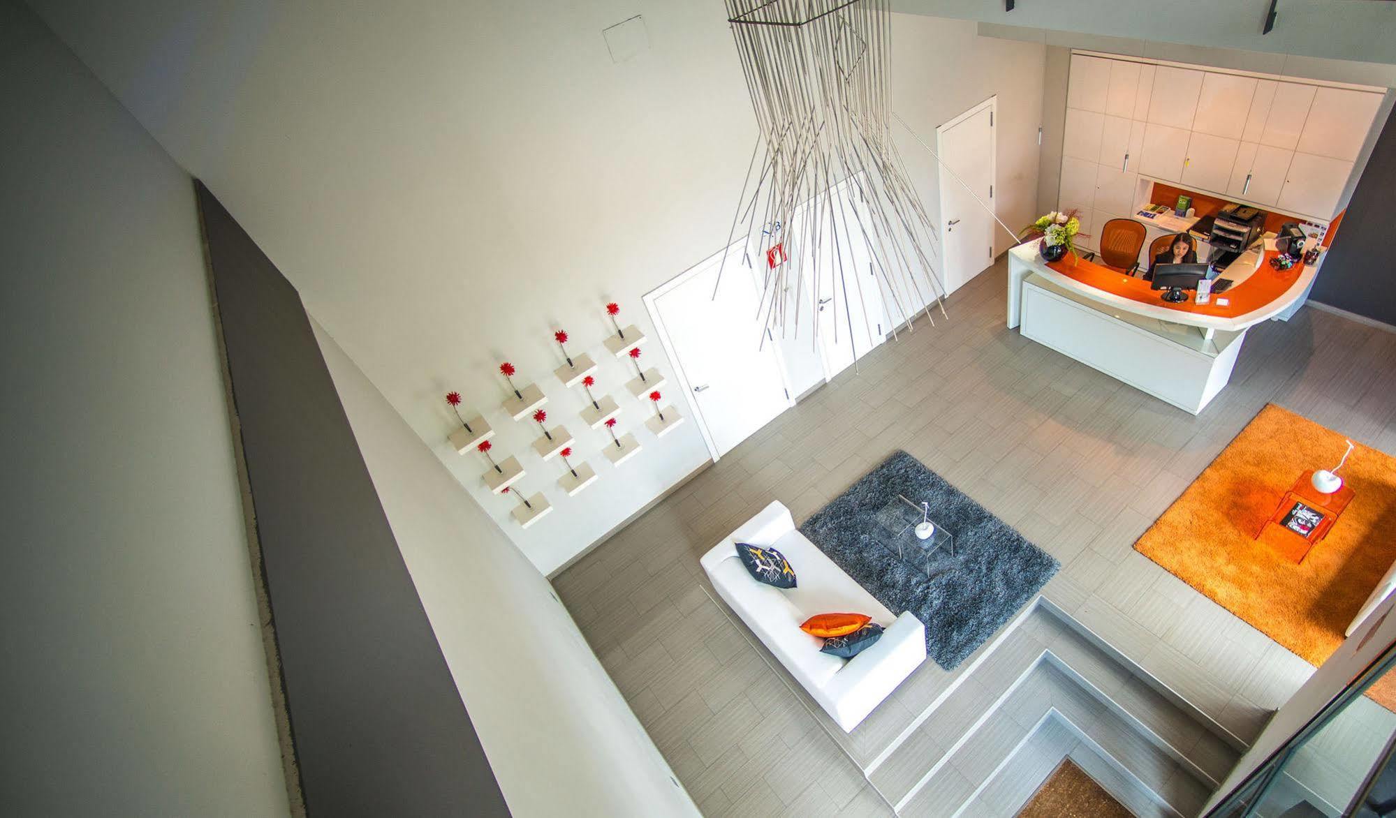 אפרטהוטל הוספיטלט דה יוברגאט Ona Living Barcelona מראה חיצוני תמונה